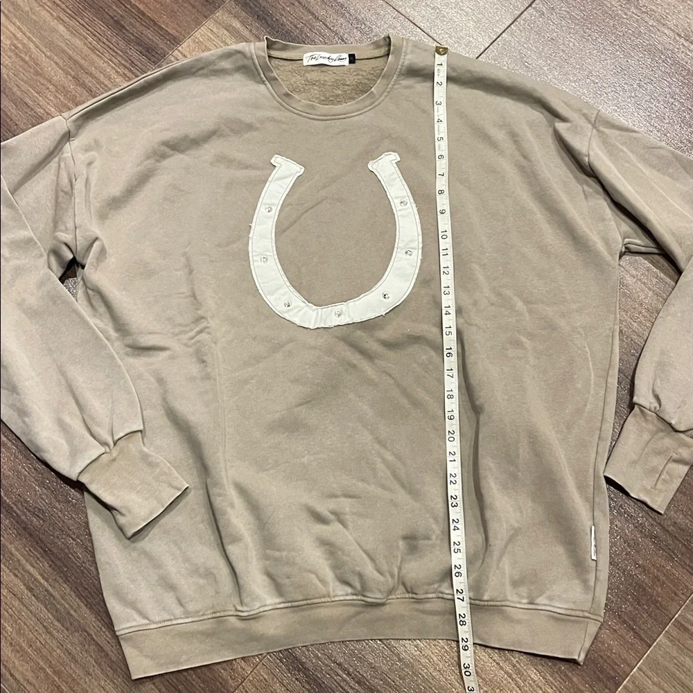 NWOT The Laundry Room Beige Sweatshirt - Picture 3 of 8
